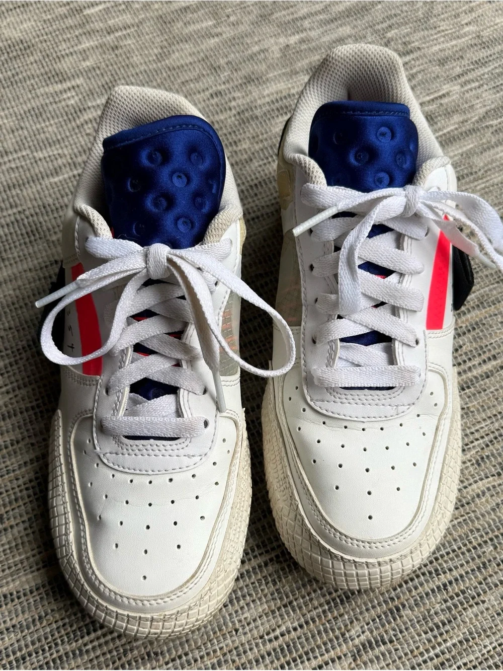 Nike summit type